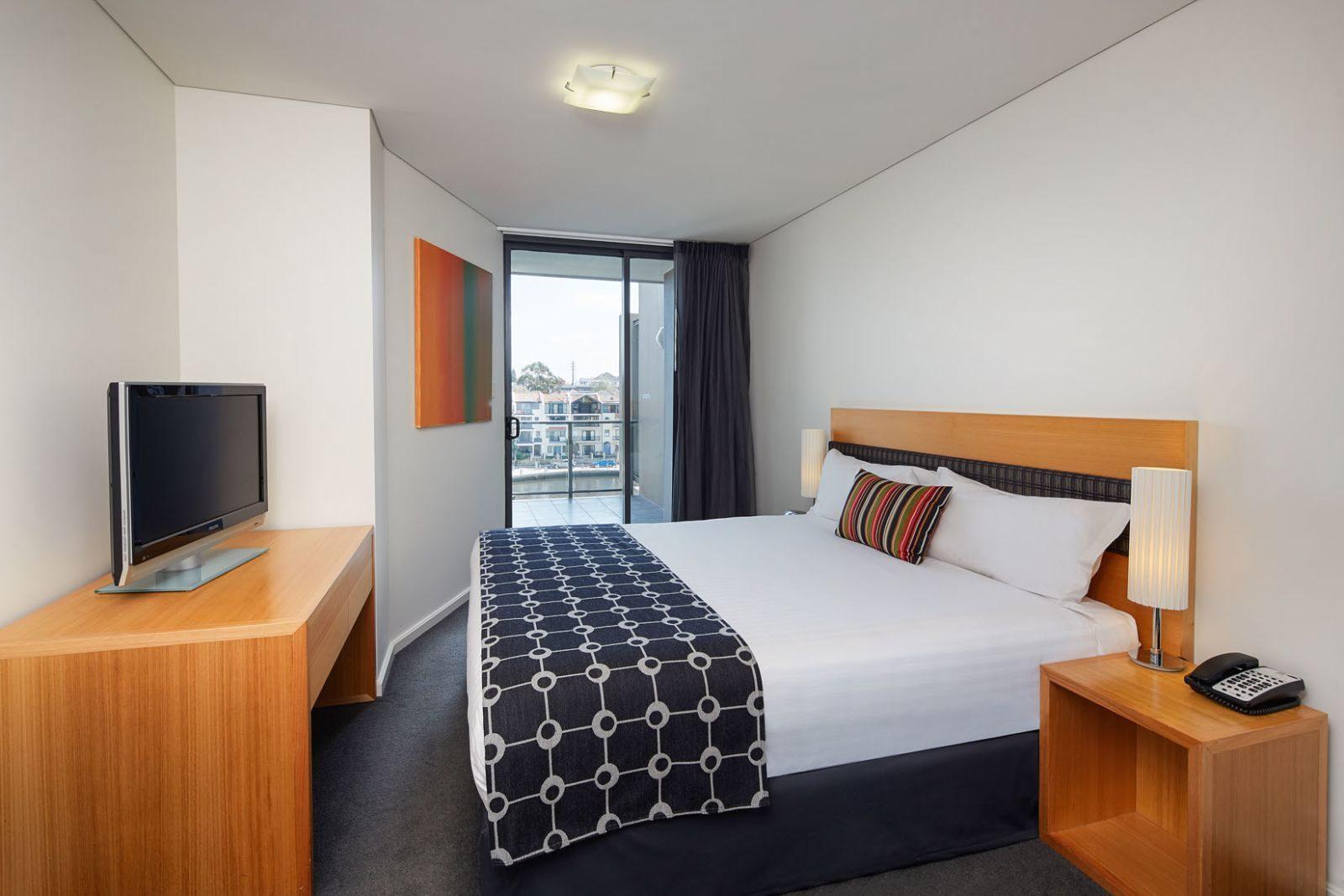 East Perth Suites Hotel Ngoại thất bức ảnh