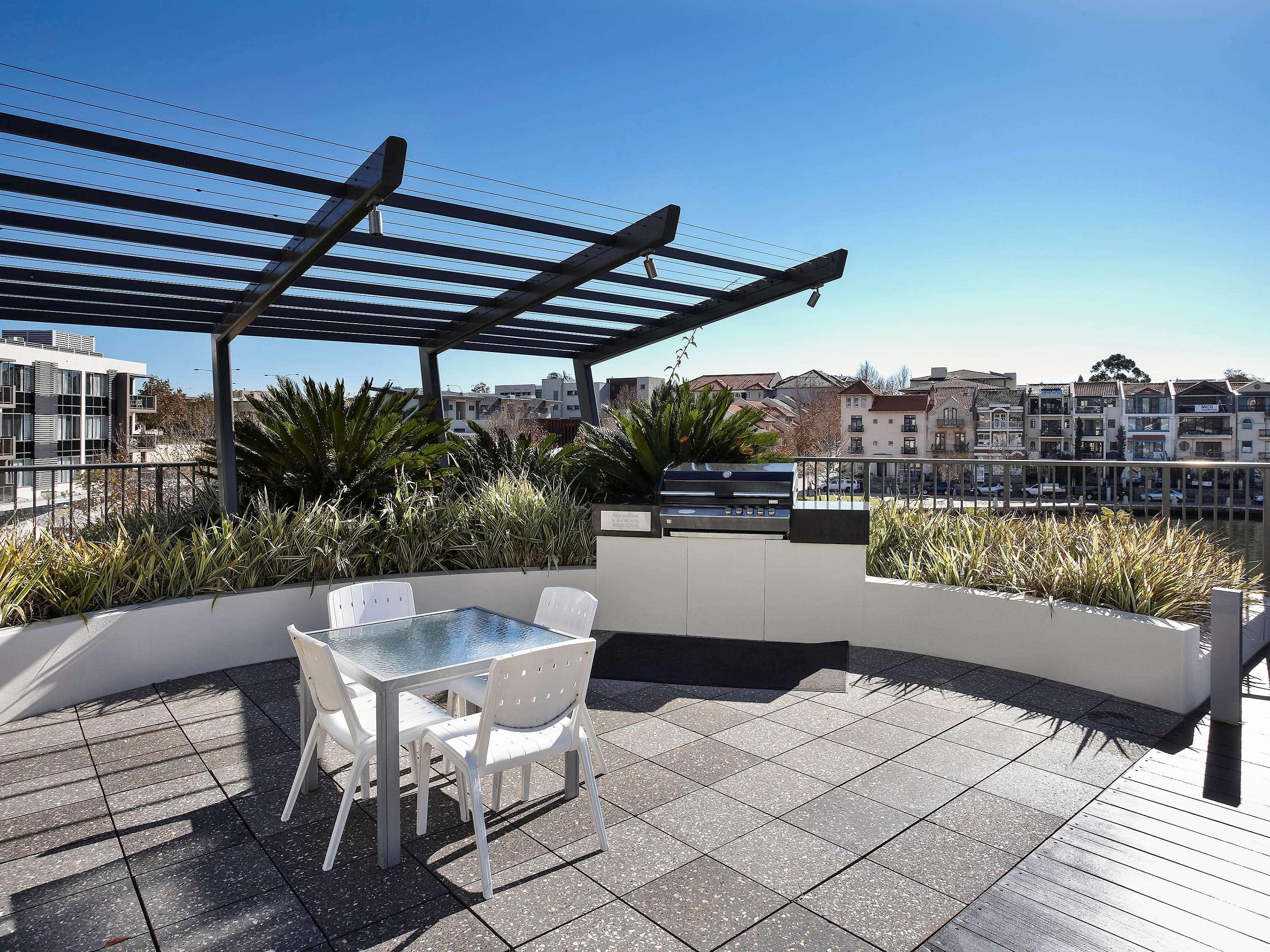 East Perth Suites Hotel Ngoại thất bức ảnh