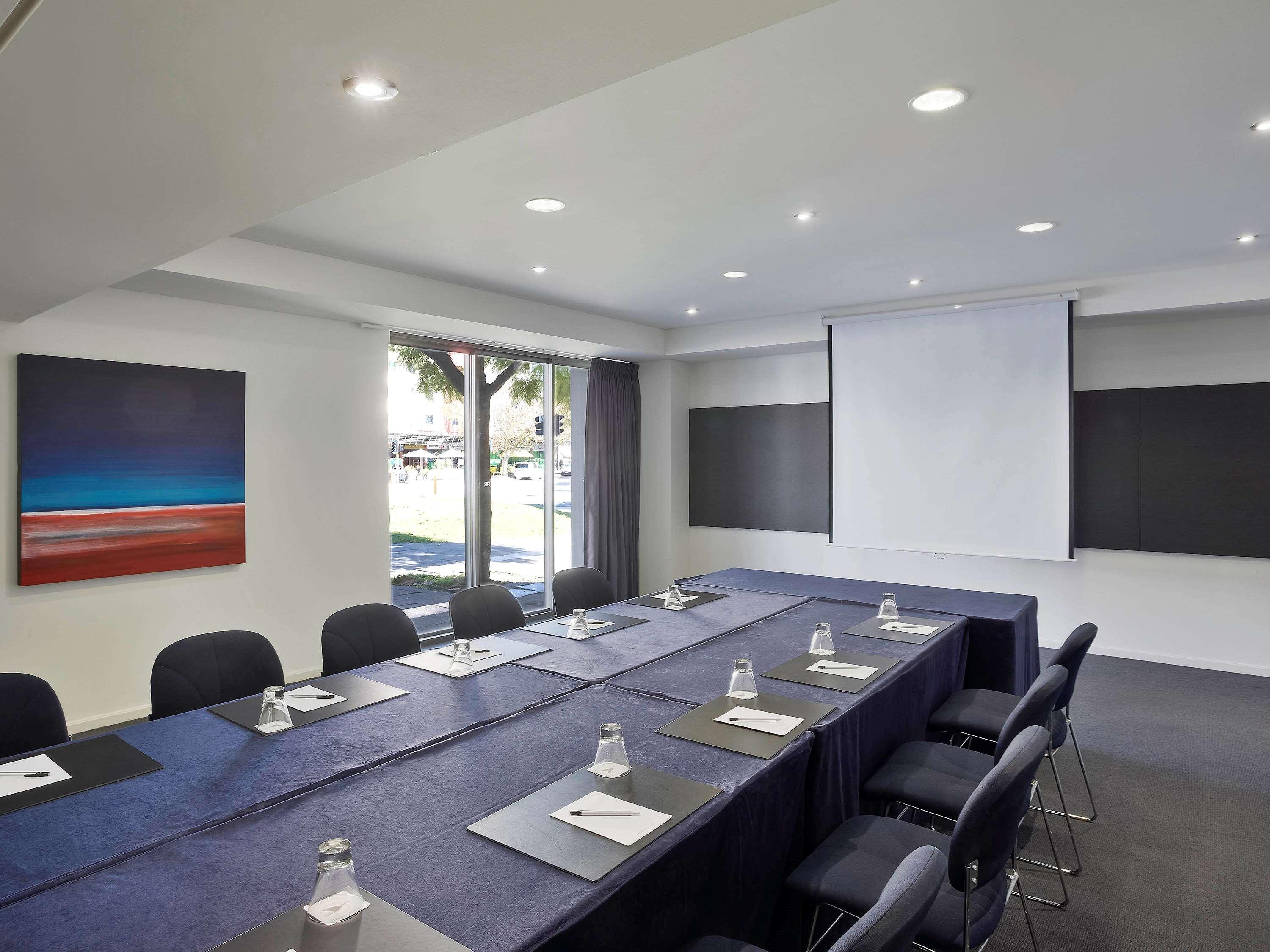 East Perth Suites Hotel Ngoại thất bức ảnh